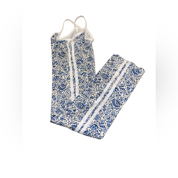 NWOT Spark, Blue and Cream floral print and plain Blue romper Set in a womens S - Picture 5 of 10